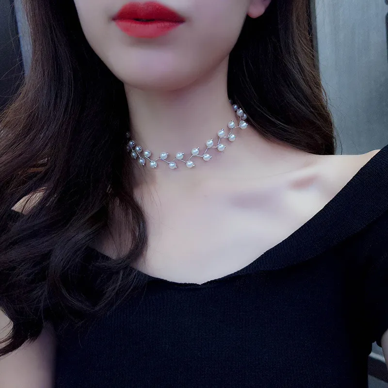 Trendy Fashionable Pearl Choker Necklace for Women Simple New Collection - Rhinestone Charm Chain Necklaces for Girls Party Accessory thumbnail 5