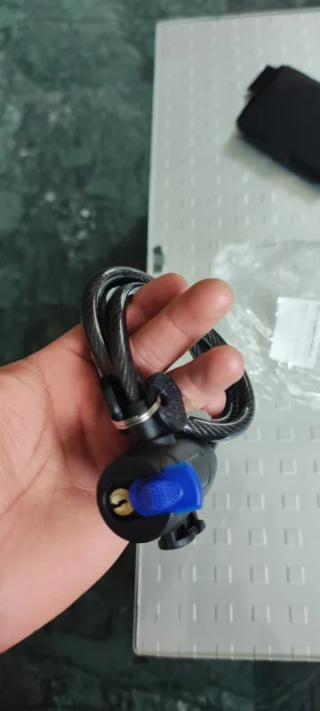 Heavy Duty Motorcycle Chain Lock Metal Anti Theft Bike Lock with 2 Keys for Maximum Security and Reinforcement of Bicycle thumbnail 4