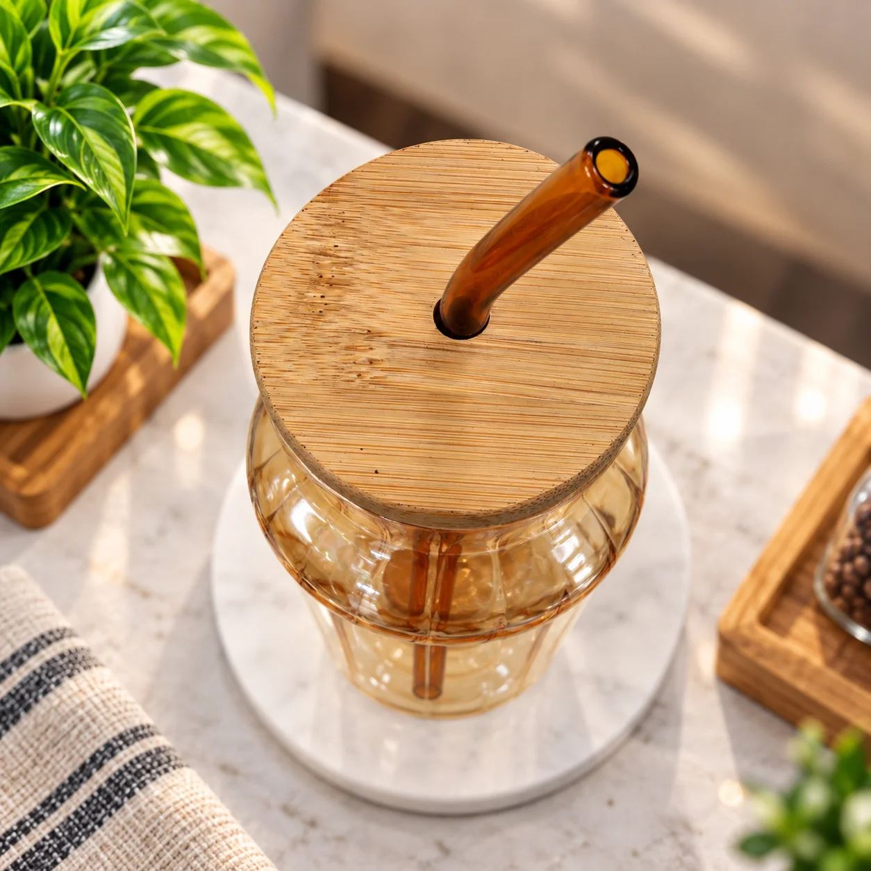 400ml Premium Glass Coffee Tumbler with Wooden Lid & Reusable Glass Straw thumbnail 2