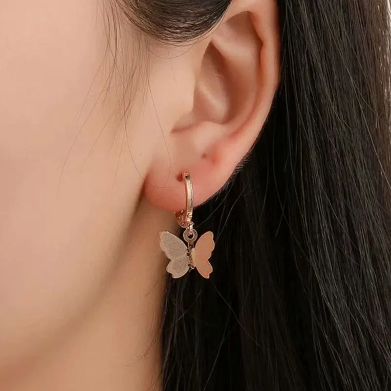 Trendy Butterfly Earring Charm Vintage Frosted Butterfly Hoop Huggie Earring Gold Color Small Round Hoop Earring Ear Jewelry thumbnail 1
