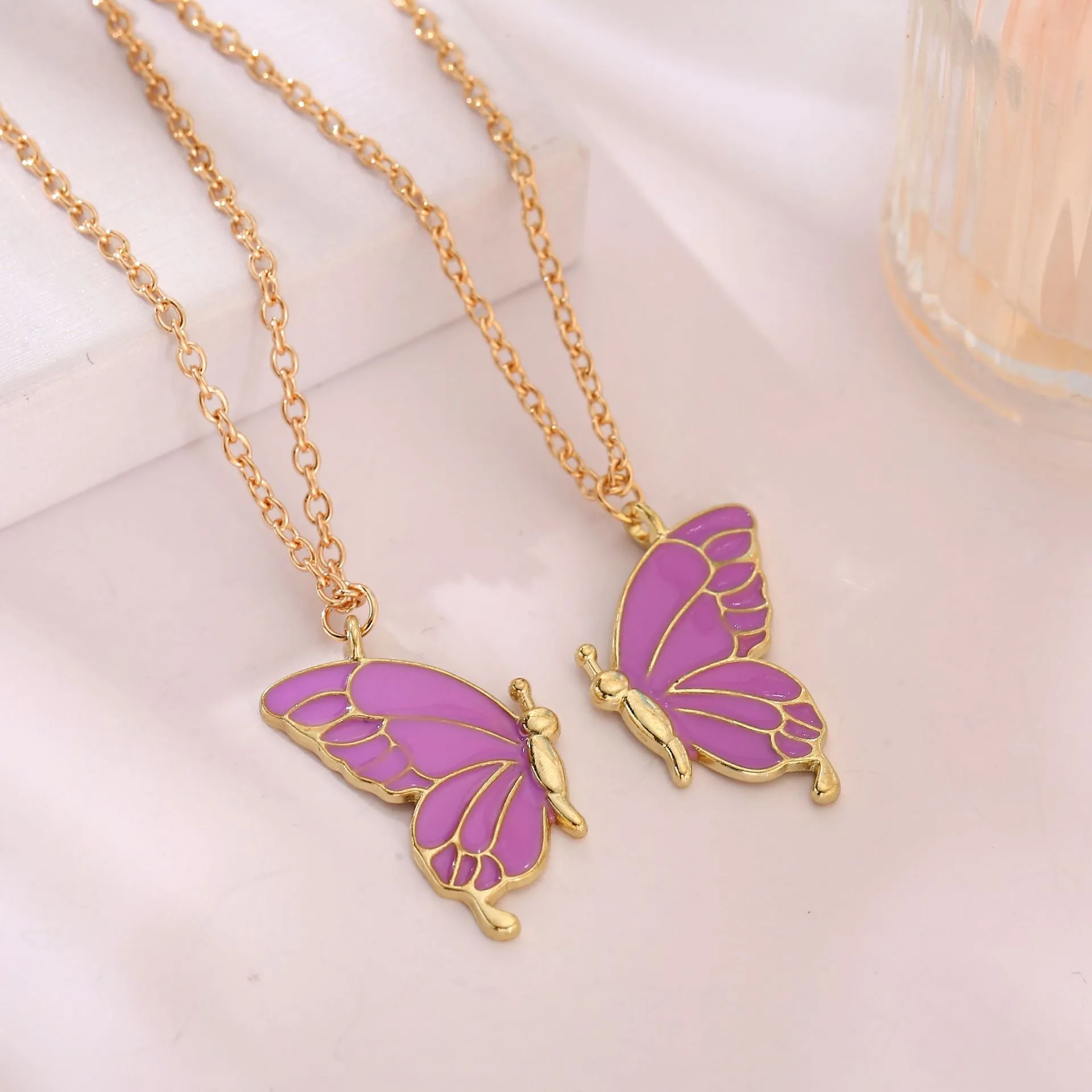 Trendy 2 Pcs/set Butterfly Necklace for Couple Gift - Butterfly Pendant Card Necklaces for Girls Simple Stylish - Chain Necklace for Women New Collection - Gifts for Best Friend. thumbnail 6