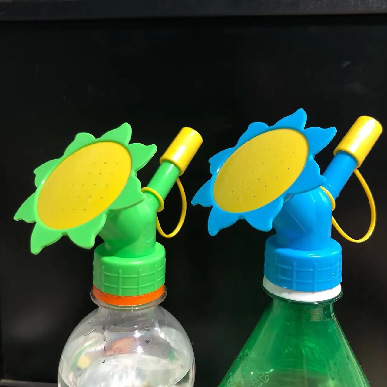 Mini Bottle Cap Sprinkler Nozzle Plastic Watering Can Spout Plant Watering Can thumbnail 3