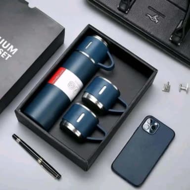 Vacuum Flask Gift Set -Vacuum Flask Set with 3 Cups/ Stainless Steel Vacuum Flask Set/ Coffee Mug/ Tea Mug/ Travel Mug
