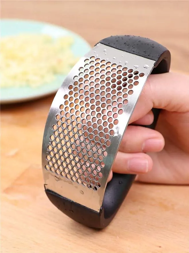Garlic Press Chopper and Mincer, Stainless Steel Garlic Crusher Ginger Mincer Squeezer Press Chopper with Handle 4